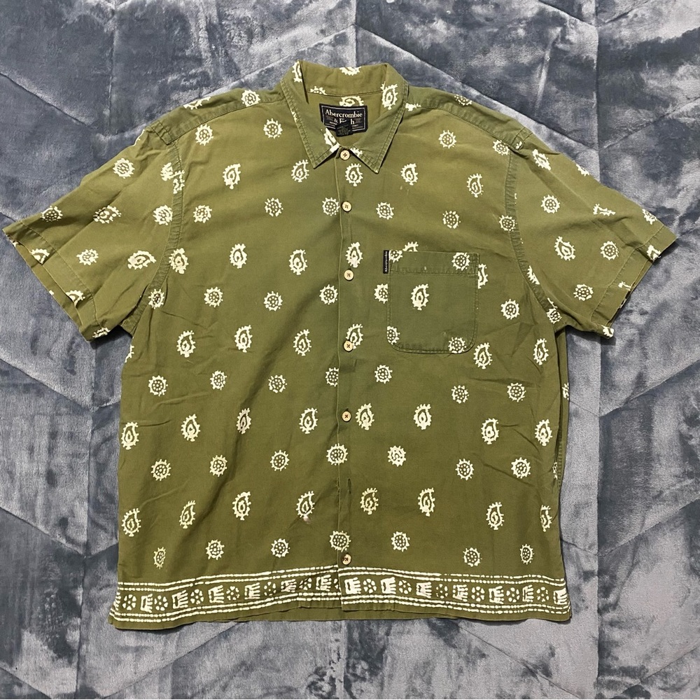 abercrombie & fitch patterned green button down